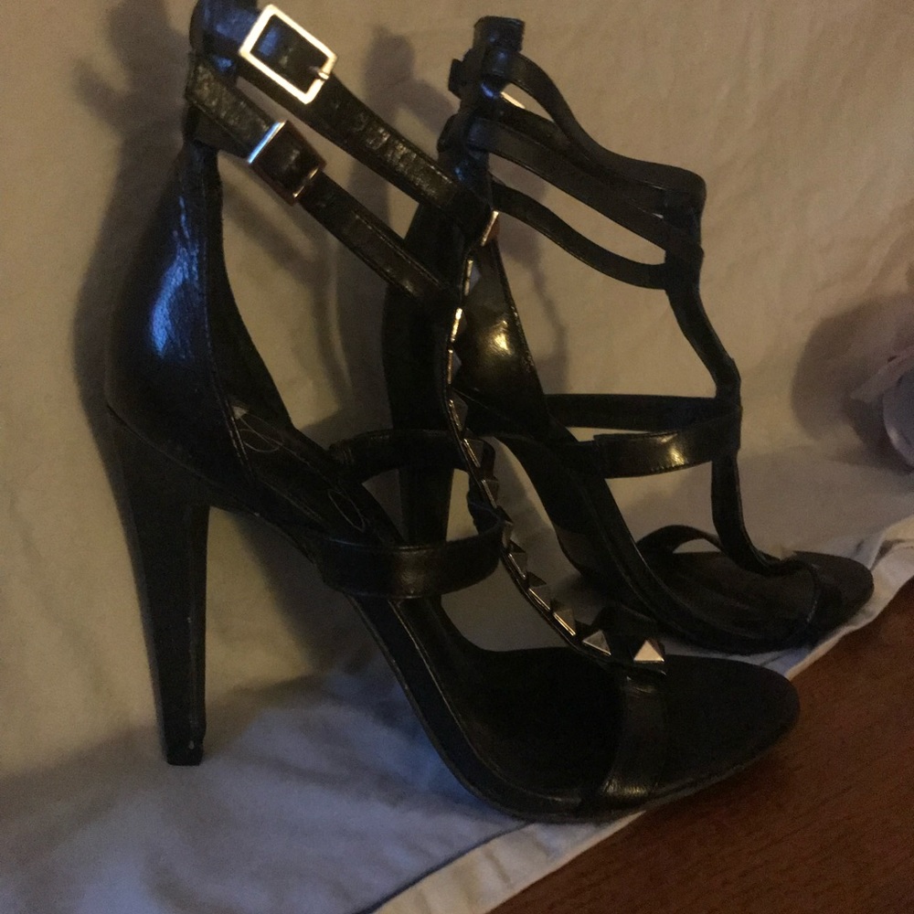 Jessica Simpson black heeled sandal
